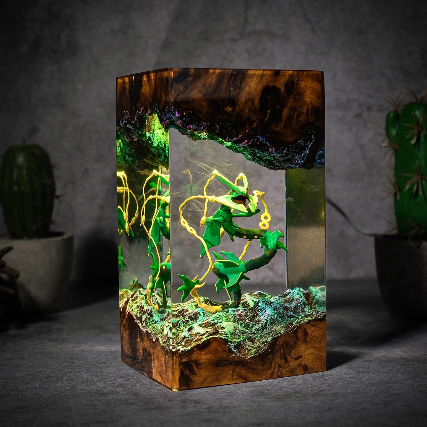 Ruler of the Clouds: Green Legend Resin Lamp